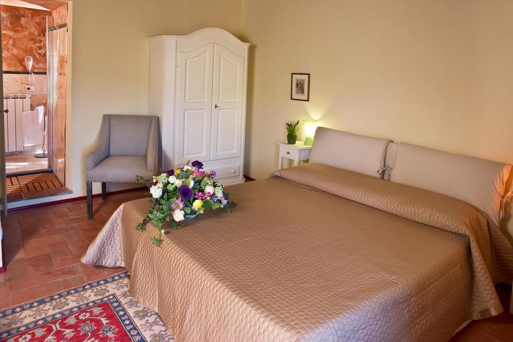Suite Accommodation Mastiano Екстериор снимка