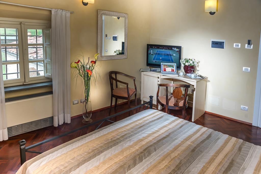 Suite Accommodation Mastiano Екстериор снимка