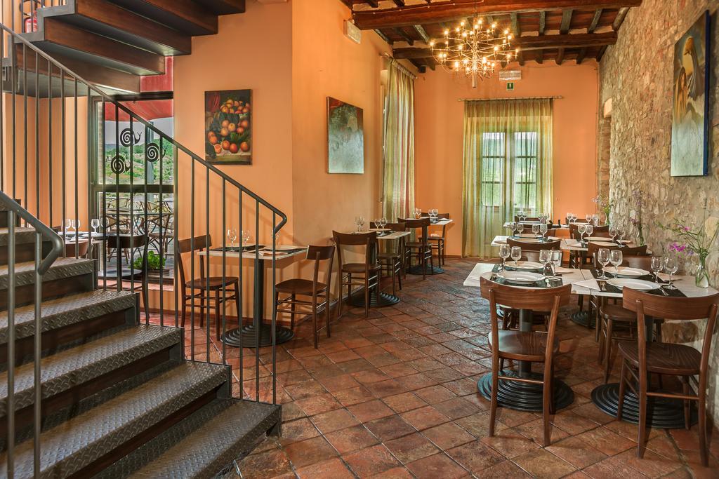 Suite Accommodation Mastiano Екстериор снимка
