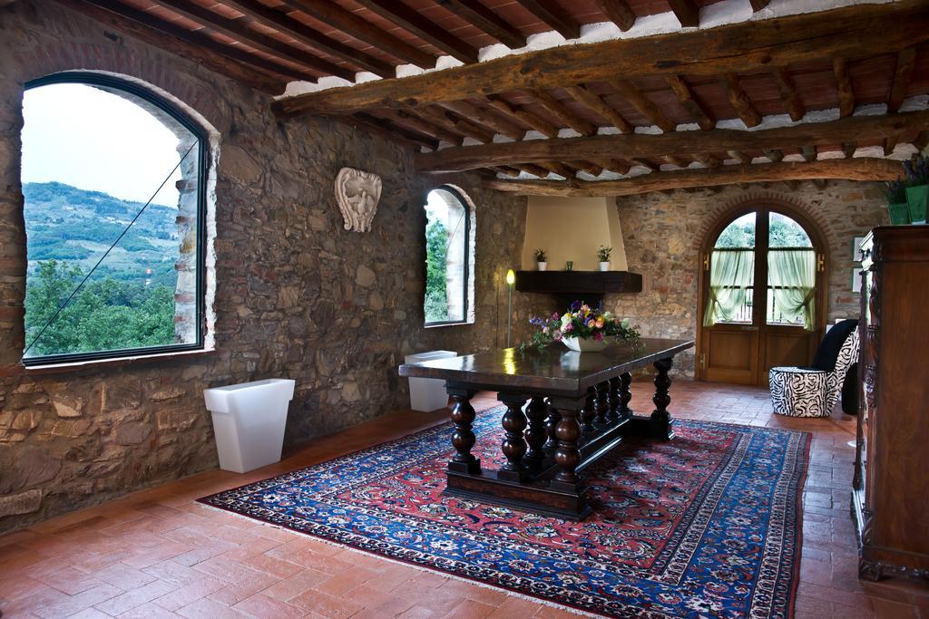 Suite Accommodation Mastiano Екстериор снимка