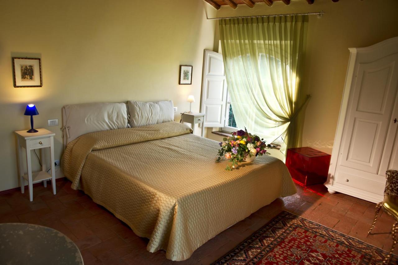 Suite Accommodation Mastiano Стая снимка